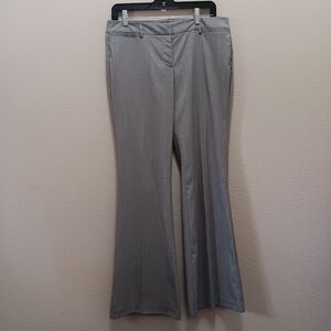 New York & Company Flare Leg Trousers Size 8 Pockets Grey